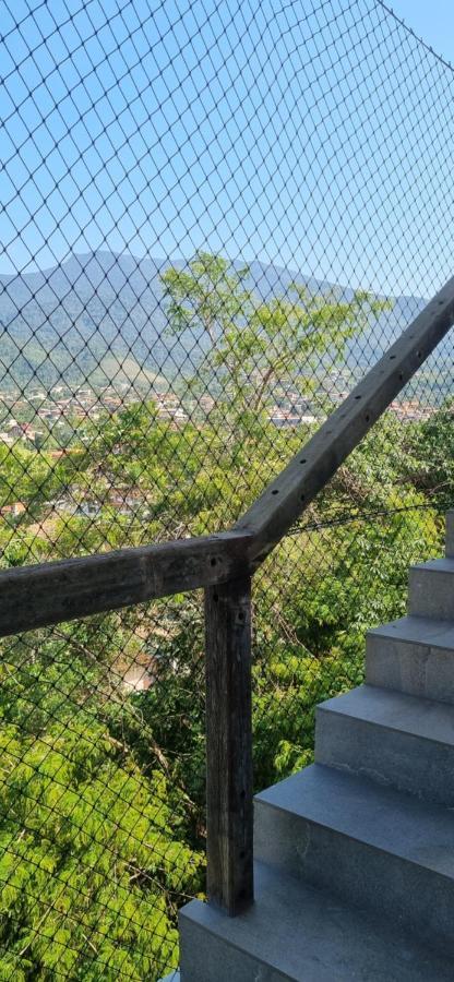 - Com Varanda E Vista Panoramica Apartamento